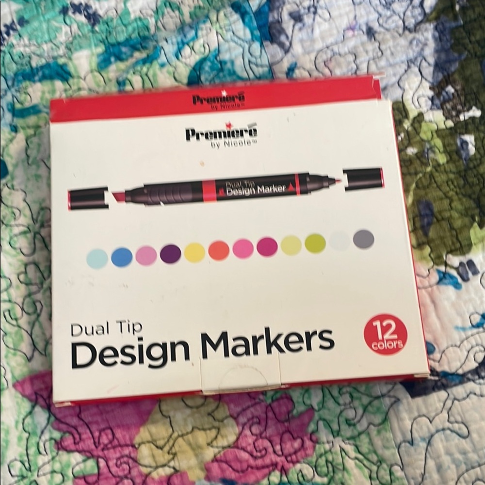 Nicole Red and Pink Art Markers Dual Tip Set